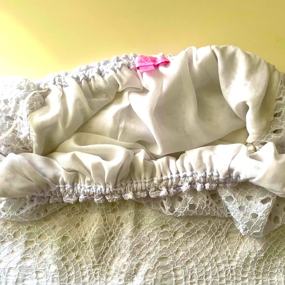 Lilly Pulitzer Off The Shoulder Eyelet Top Size M - Picture 6 of 7